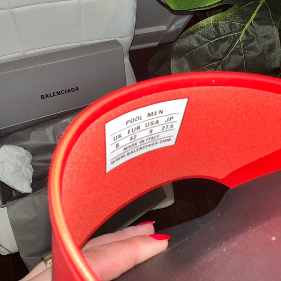 Balenciaga mens slides - Picture 6 of 6